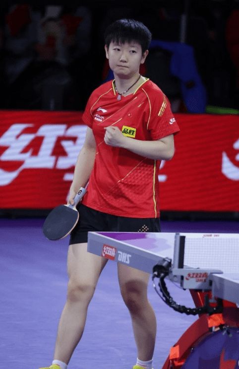 他以坚定的 他以坚定的