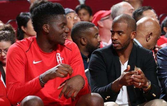 当赛场灯光 当赛场灯光