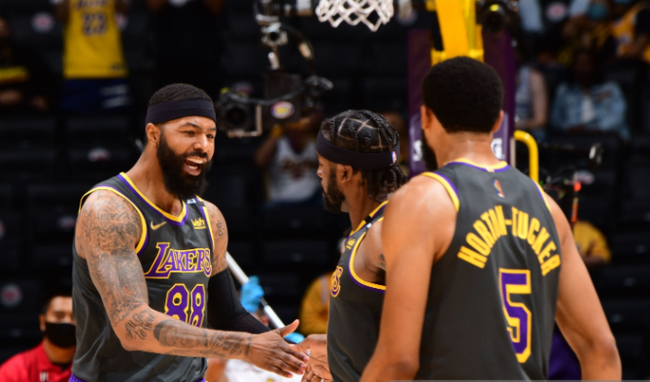 M合成与P M合成与P